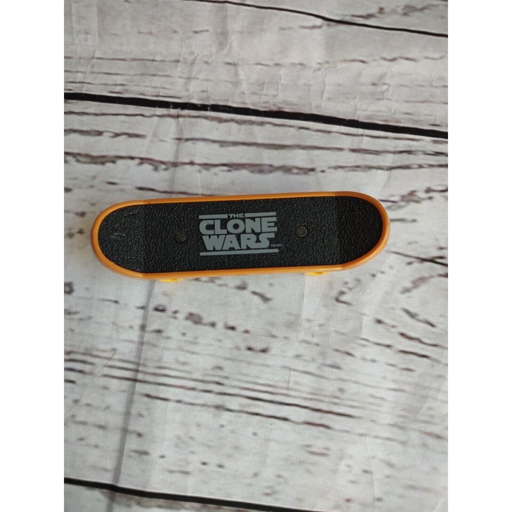 Star Wars 2010 Clone Wars Finger Board Obi-Wan & Cody McDonalds Skateboard